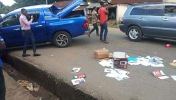 BREAKING: Gunmen Attack Obiano's Campaign Convoy