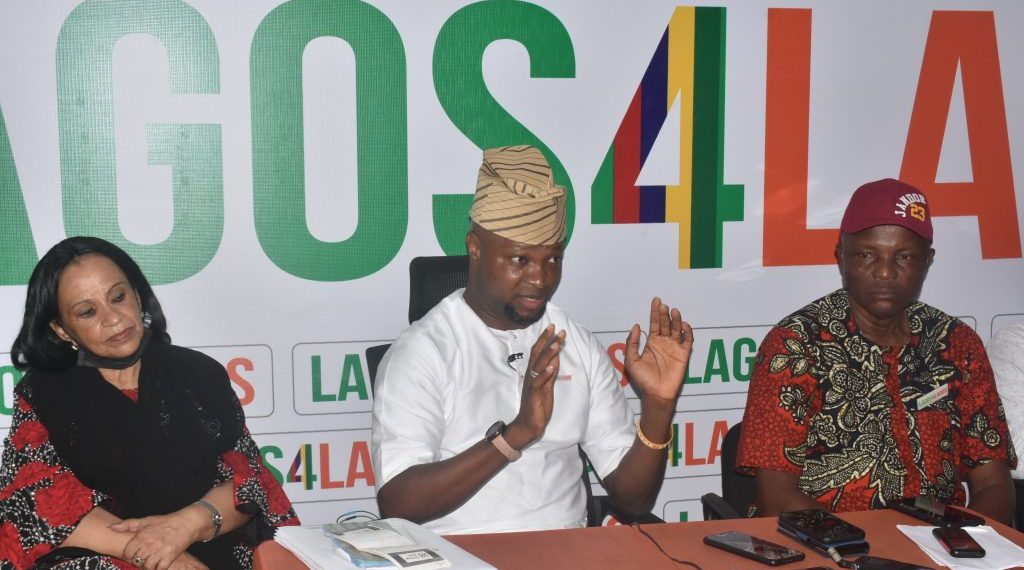 PDP Chair, Makinde, Others Receive Lagos4Lagos Convener, APC Members Into Party